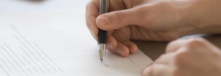 Ist ein Bußgeldbescheid ohne Unterschrift wirklich gültig?