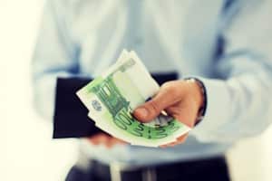 In seiner Anschaffung ist der Enforcement Trailer mit hohen Kosten bis zu 150.000 Euro verbunden.