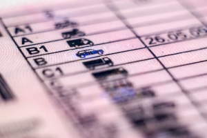 Sie müssen das Fahrverbot antreten, sobald Sie den Führerschein angegeben haben.