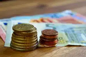 Schon mittels Verweigerung der Zahlung können Sie den Strafzettel anfechten.