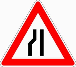 Verkehrszeichen 120-10: Einseitig links verengte Fahrbahn