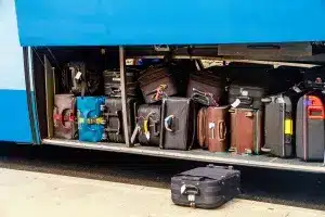 Der Bus muss auch wichtige Regeln zur Ladung beachten - z. B. zur Menge des Gepäcks.