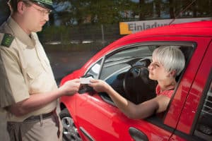 Der Führerschein kann auch im Ausland eingezogen werden.