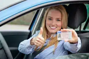 MPU bestanden: Wann bekomme ich meinen Führerschein zurück? Hier erfahren Sie alles Wichtige.