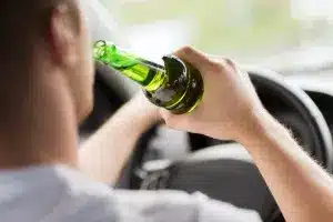 MPU-Fragen: Antworten bei Alkohol im Auto sollten von Änderungen des Trinkverhaltens zeugen.