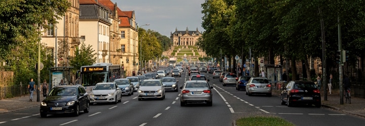 Ein in Potsdam ansässiger Anwalt für Verkehrsrecht hilft Ihnen bei Fragen zum Verkehrsrecht weiter.